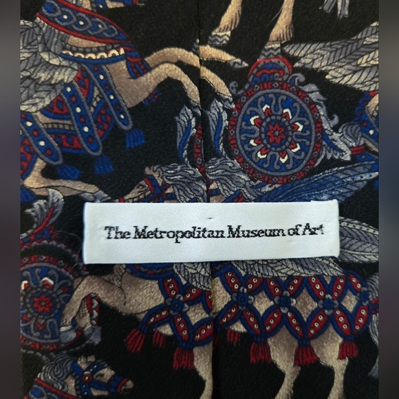Vtg The Metropolitan Museum of Art Silk Tie Mythical Pegasus Medieval Pattern - Picture 6 of 8